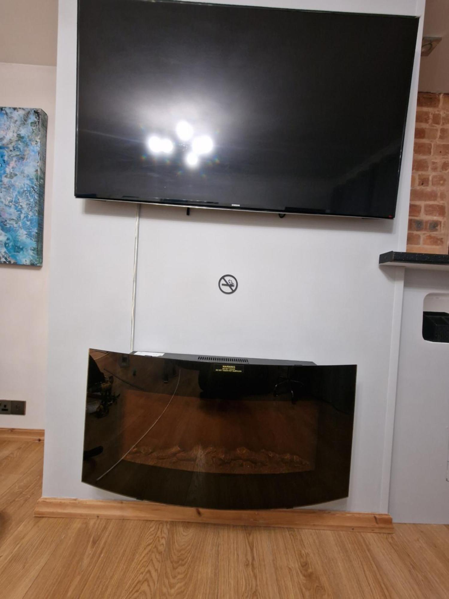 Apartment Close To With Free Parking And Free Wifi *